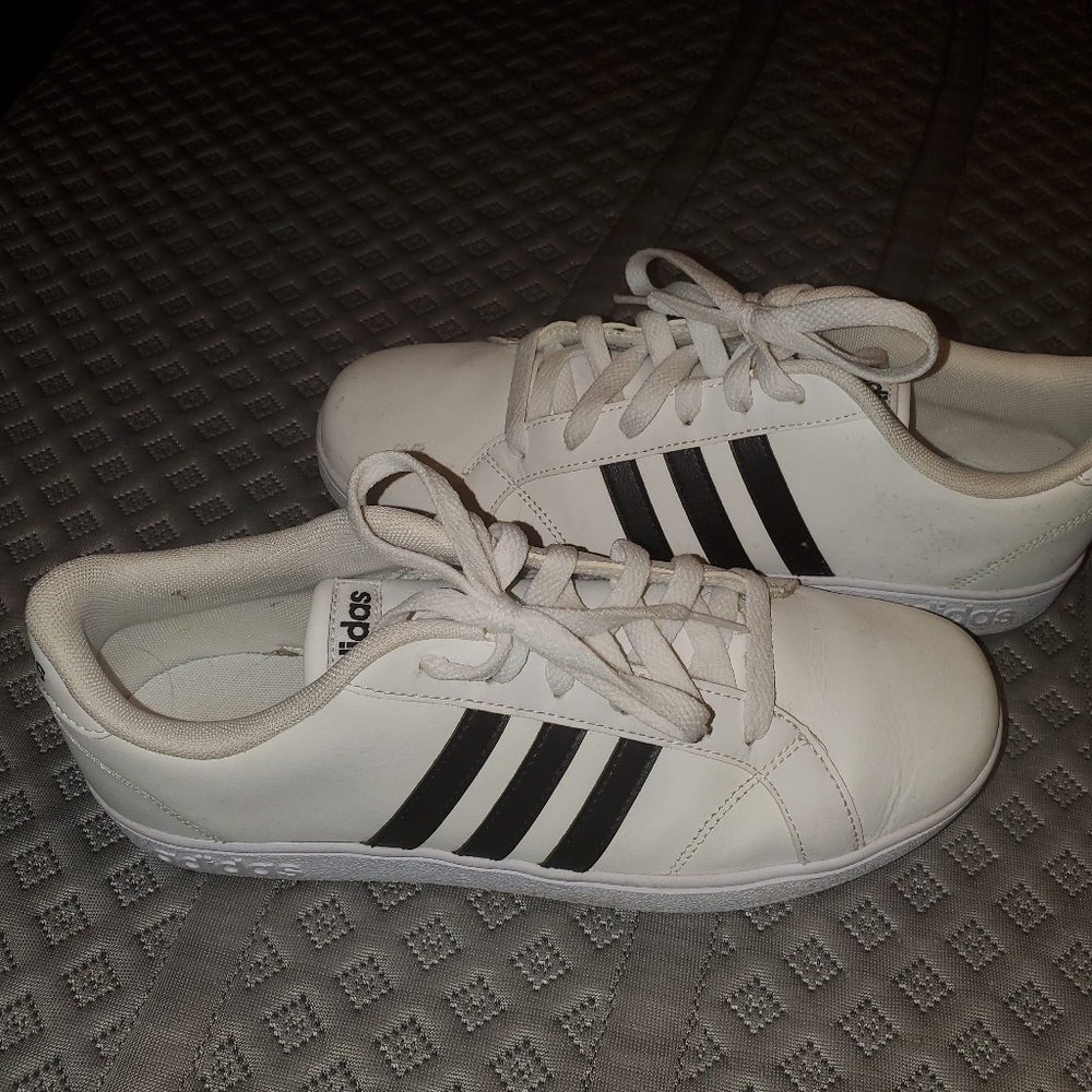 Womens adidas shoes